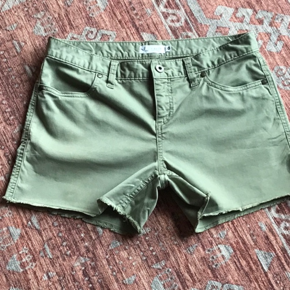 Carve shorts